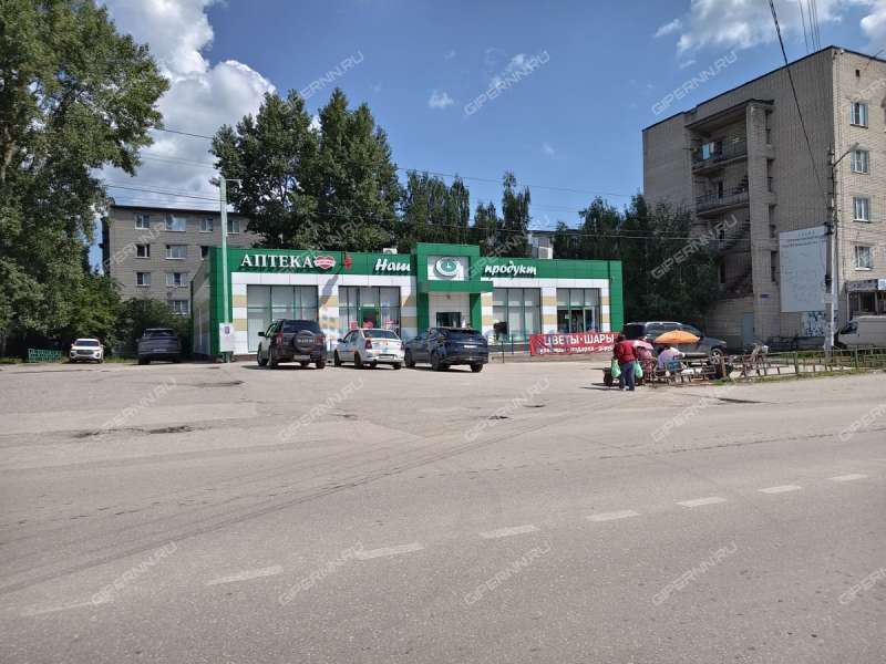 здание под торговую площадь, недвижимость под общепит в 2-м микрорайоне город Бор
