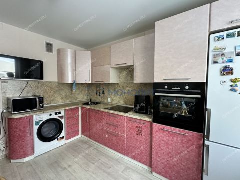 3-komnatnaya-prosp-korablestroiteley-d-52 фото