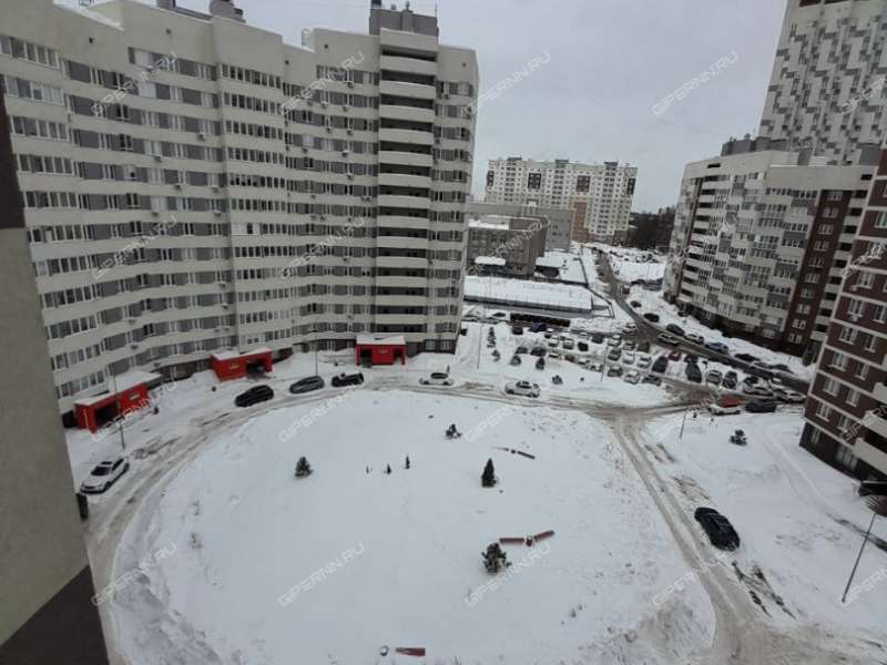 трёхкомнатная квартира на улице Маршала Баграмяна дом 4