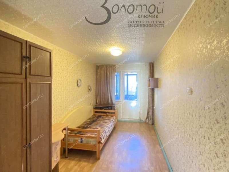 трёхкомнатная квартира на Космической улице дом 42