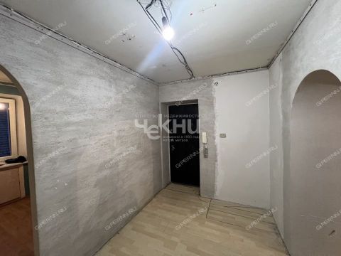 3-komnatnaya-ul-melnikova-pecherskogo-d-5 фото