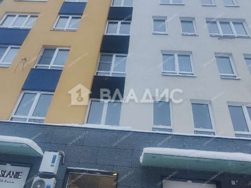 трёхкомнатная квартира на улице Героя Советского Союза Аристархова дом 8