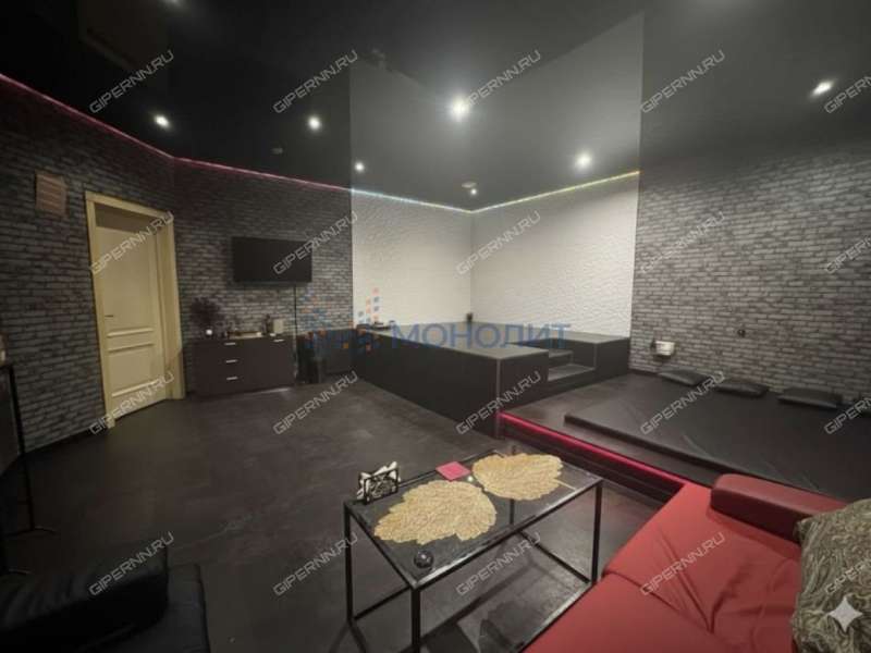 помещение под помещение свободного назначения на Варварской улице