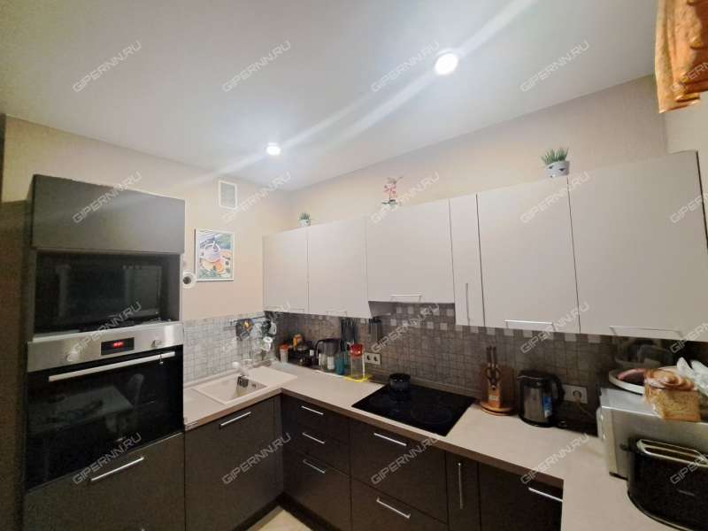 двухкомнатная квартира в 6-м микрорайоне дом 38 город Кстово