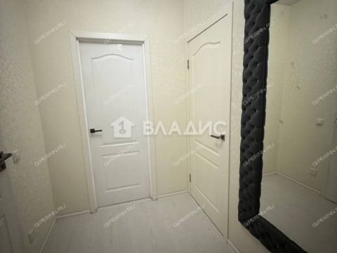 1-komnatnaya-ul-burnakovskaya-d-93 фото