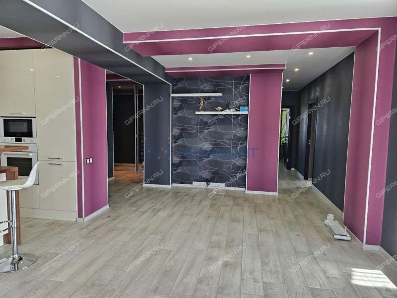 трёхкомнатная квартира на улице Родионова дом 193 к6