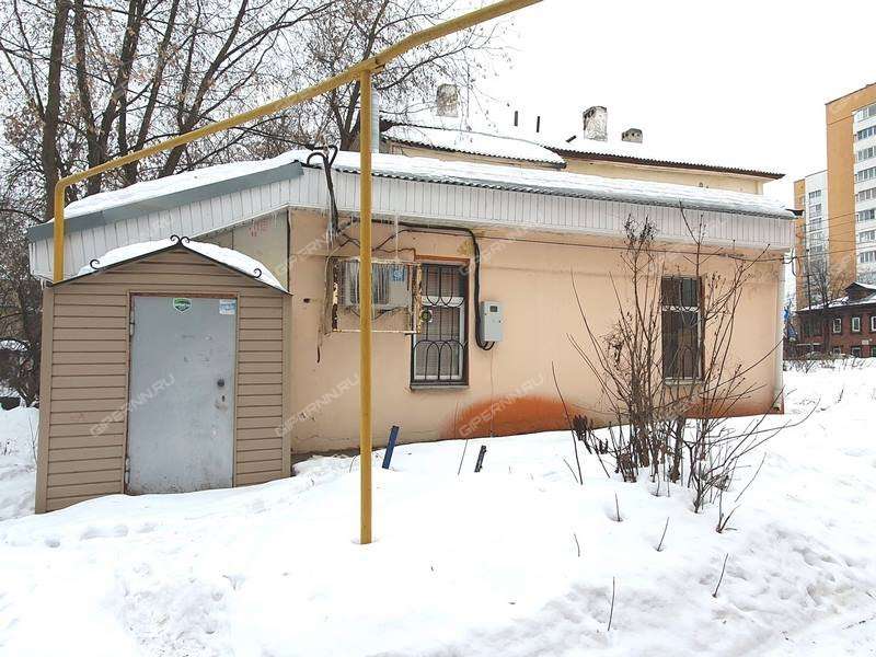 помещение под торговую площадь на Чкалова ул, д. 12А