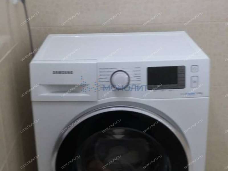 однокомнатная квартира на Волжской набережной дом 21