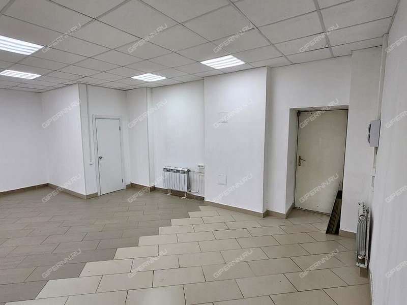 помещение под торговую площадь на улице Героя Рябцева