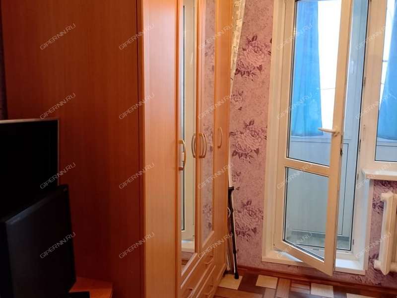 трёхкомнатная квартира на проспекте Бусыгина дом 56