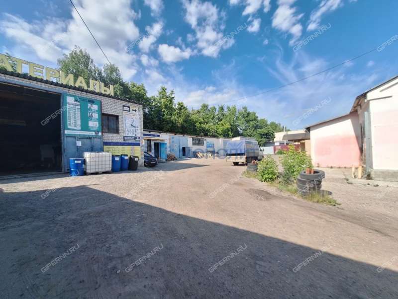 здание под торговую площадь, склад на Октябрьской улице город Дзержинск