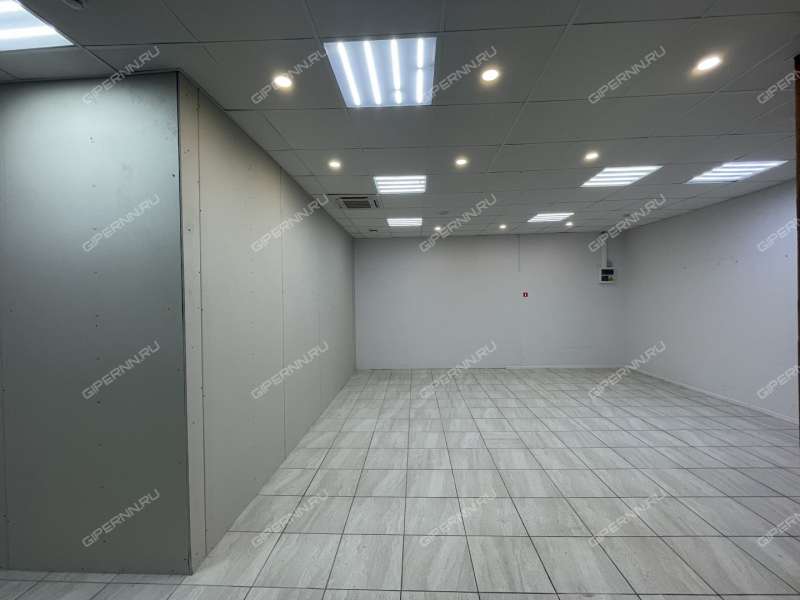 помещение под офис, торговую площадь на улице Ульянова