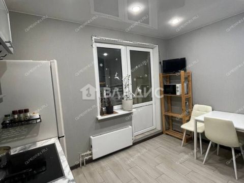 1-komnatnaya-nab-volzhskaya-d-19 фото