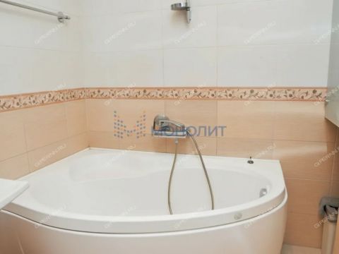 2-komnatnaya-ul-germana-lopatina-d-12-k1 фото