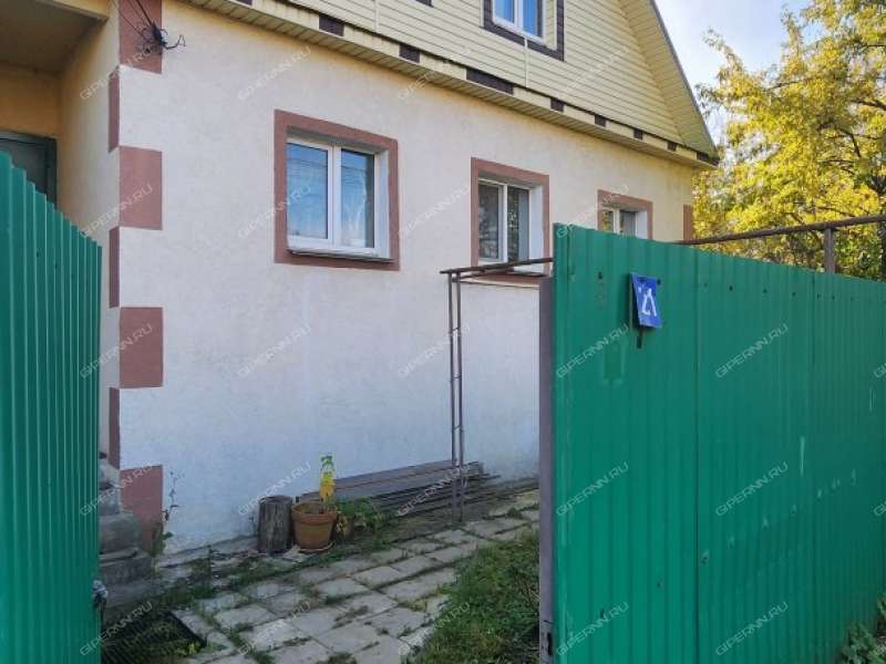 дом на Малышевской улице