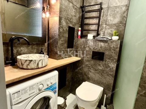 kvartira-studiya-ul-rodionova-d-202-k2 фото