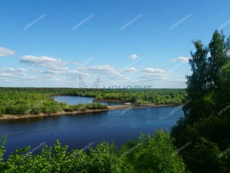 дом на улице Приозёрная село Нестиары
