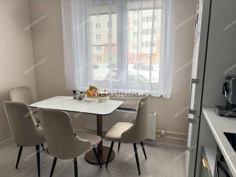 двухкомнатная квартира на Бурнаковской улице дом 117