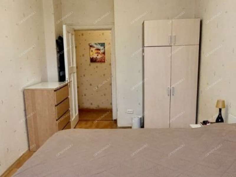 трёхкомнатная квартира на Московском шоссе дом 141