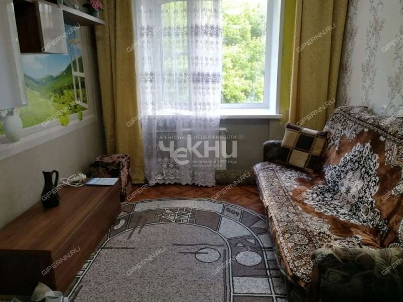 комната в доме 5 на улице Подводников