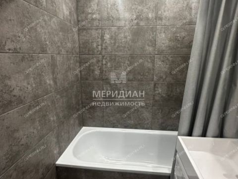 2-komnatnaya-ul-akademika-lebedeva-d-12 фото