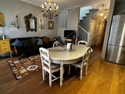 taunhaus-sl-verhnepecherskaya-d-15a фото