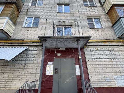 2-komnatnaya-ul-makovskogo-d-21 фото
