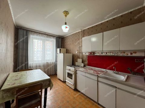 3-komnatnaya-ul-sergeya-akimova-d-22 фото